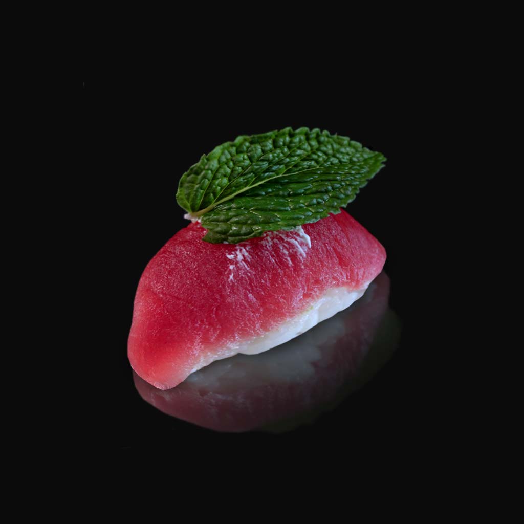 Nigiris Thon, fromage frais et menthe du restaurant japonais sushi d'art ile de la réunion 974